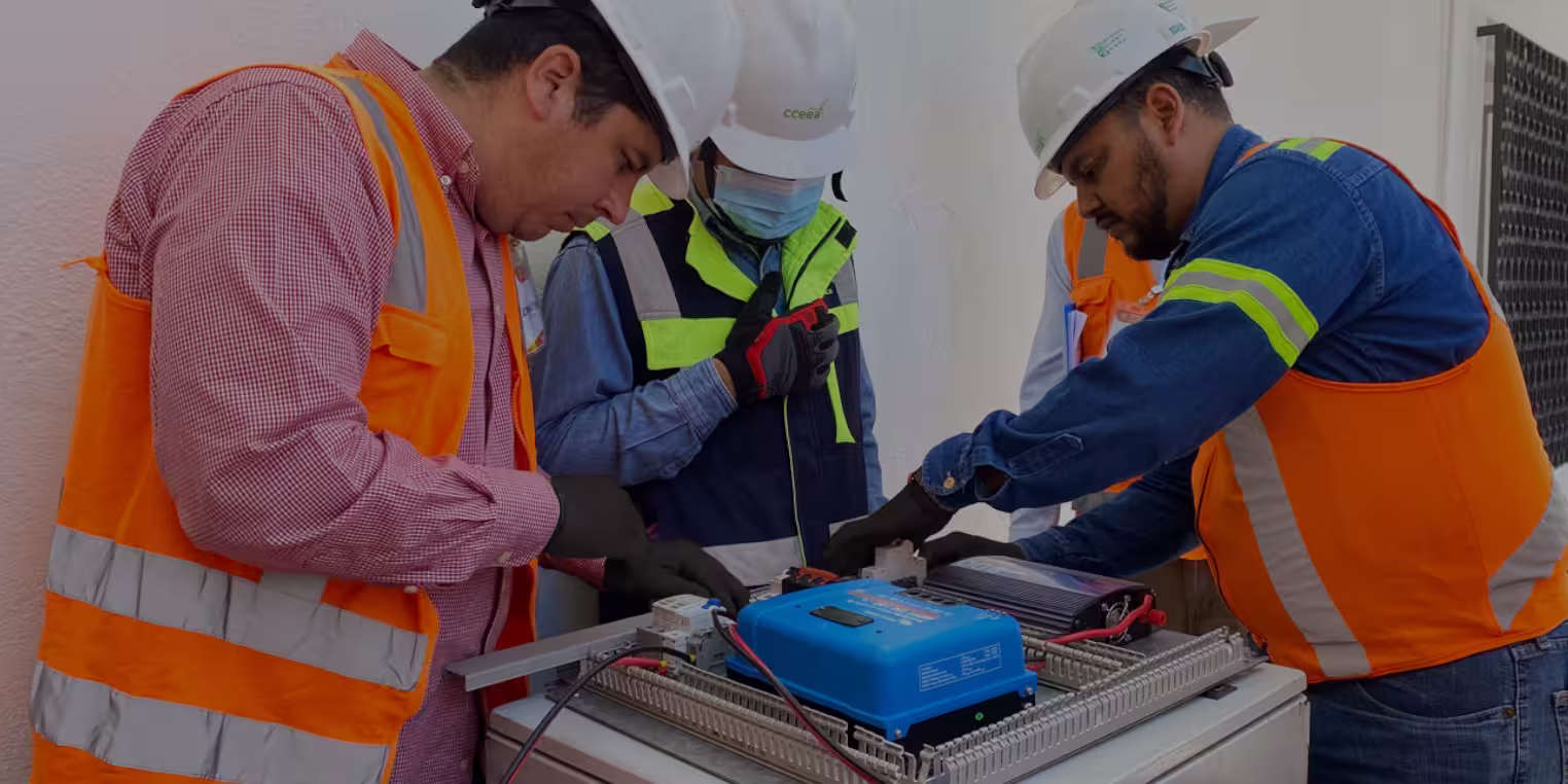 CCEEA o cea tiene la más amplia selección de cursos, los mejores planes de estudio y los mejores instructores.